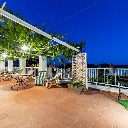 Tatil Evi Il Pergolato Sul Mare Monopoli